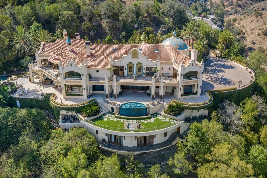 Crown Cielo Drive
